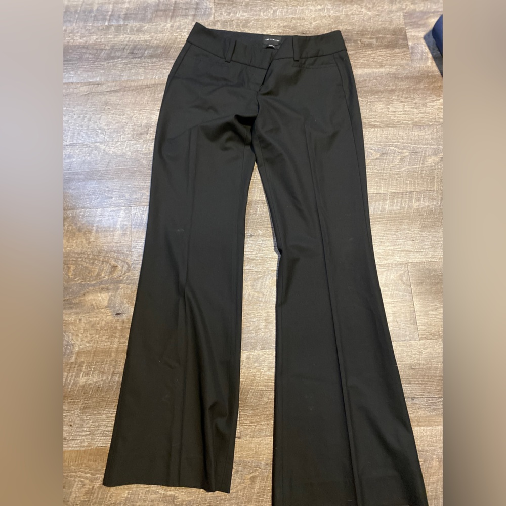 The Limited Drew fit black dress pants flare size 4 EUC